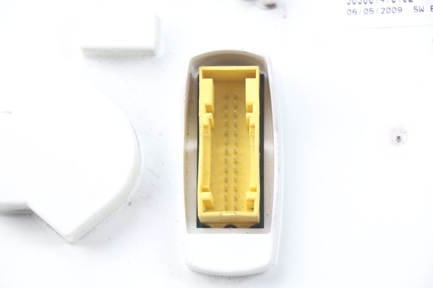 photo de TACHOMETER PEUGEOT SATELIS 125 (2006 - 2009) - Charakteristische Merkmale