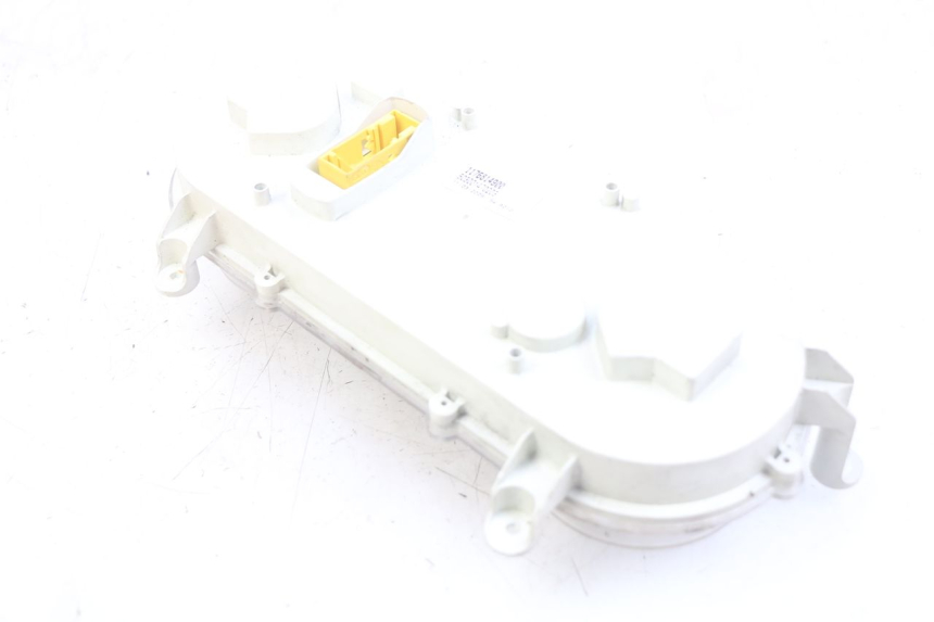 photo de TACHOMETER PEUGEOT SATELIS 125 (2010 - 2012) - Gesamtansicht des Produkts