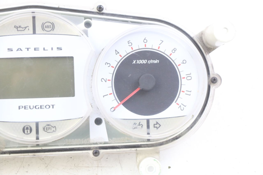 photo de TACHOMETER PEUGEOT SATELIS 125 (2006 - 2009) - Weitere Ansicht des Artikels