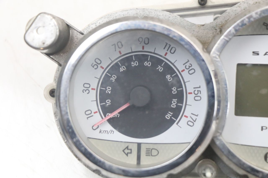 photo de TACHOMETER PEUGEOT SATELIS 125 (2006 - 2009) - Detailansicht des Bauteils