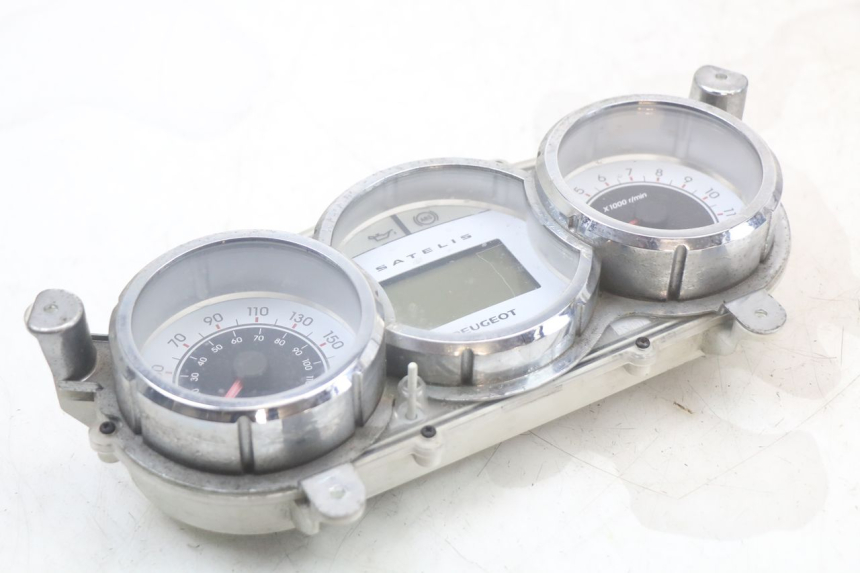 photo de TACHOMETER PEUGEOT SATELIS 125 (2006 - 2009) - Gesamtansicht des Produkts