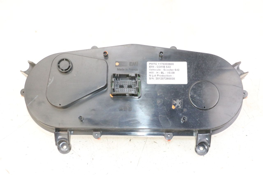 photo de TACHOMETER  PEUGEOT SATELIS 125 (2013 - 2018) - Weitere Ansicht des Artikels