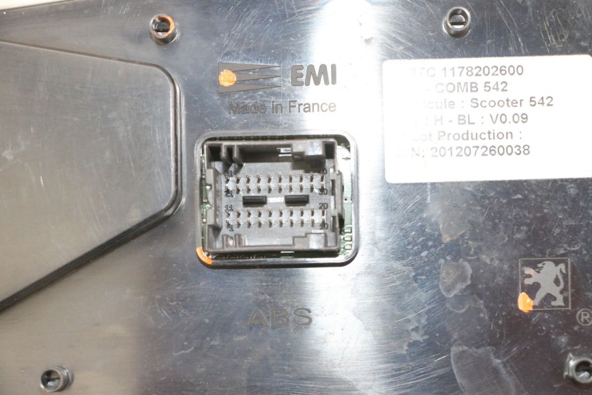 photo de TACHOMETER  PEUGEOT SATELIS 125 (2013 - 2018) - Kennzeichnungen und Originalreferenzen