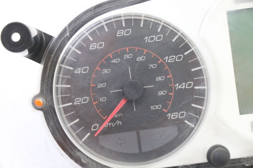photo de TACHOMETER  PEUGEOT SATELIS 125 (2013 - 2018) - Detailansicht des Bauteils