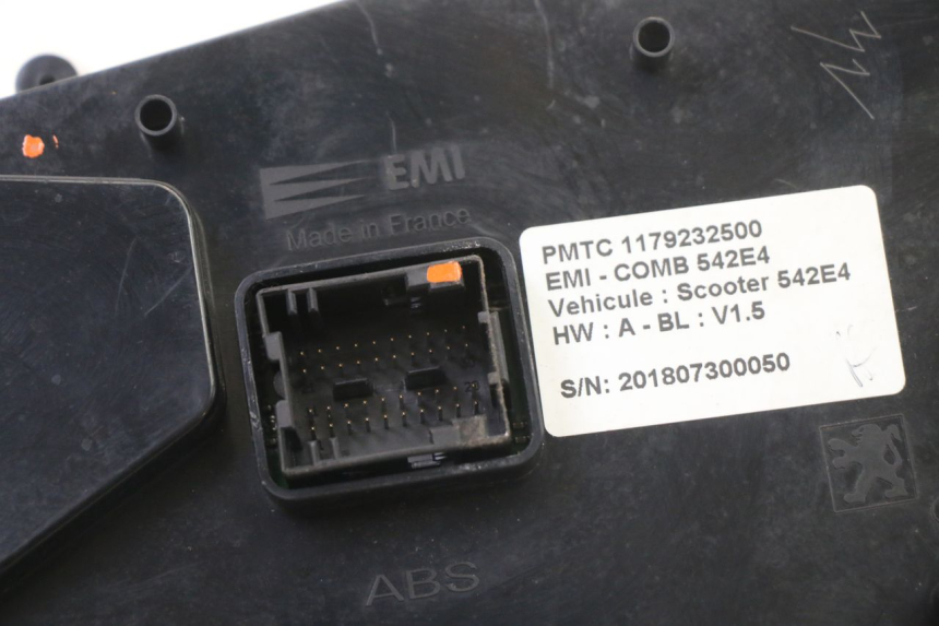 photo de TACHOMETER  PEUGEOT SATELIS 125 (2013 - 2018) - Geprüftes Gebrauchtteil