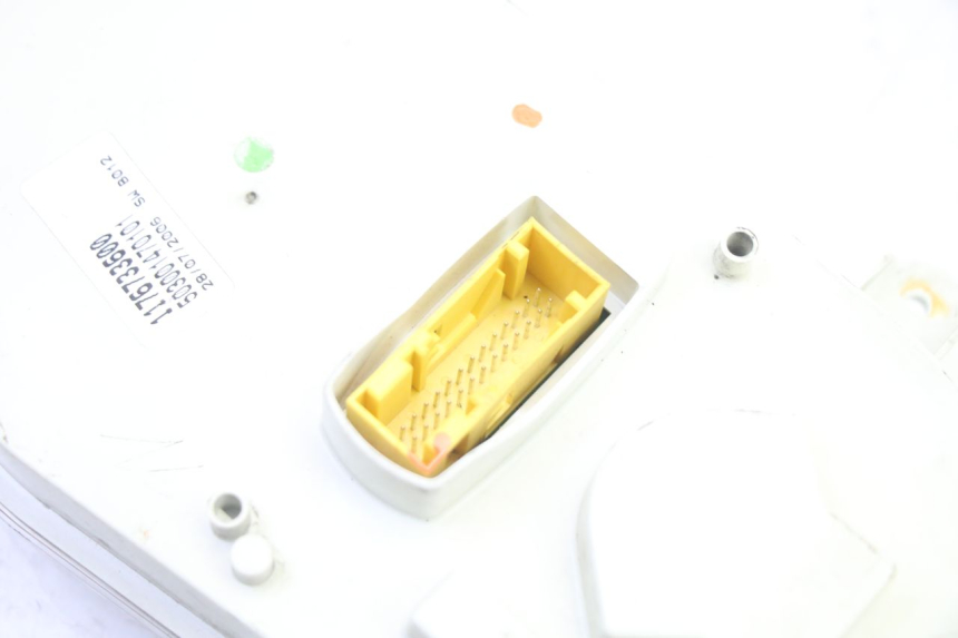 photo de TACHOMETER  PEUGEOT SATELIS 250 (2006 - 2012) - Weitere Ansicht des Artikels