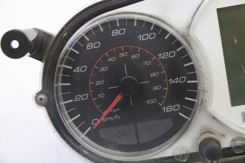 photo de TACHOMETER  PEUGEOT SATELIS 125 (2013 - 2018) - Detailansicht des Bauteils