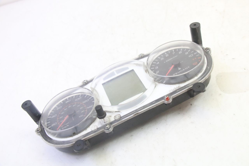 photo de TACHOMETER  PEUGEOT SATELIS 125 (2013 - 2018) - Technische Nahaufnahme