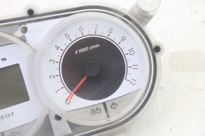 photo de TACHOMETER PEUGEOT SATELIS 125 (2006 - 2009) - Gesamtansicht des Produkts