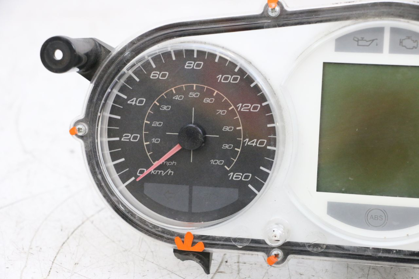 photo de TACHOMETER  PEUGEOT SATELIS 125 (2013 - 2018) - Ergänzendes Produktfoto