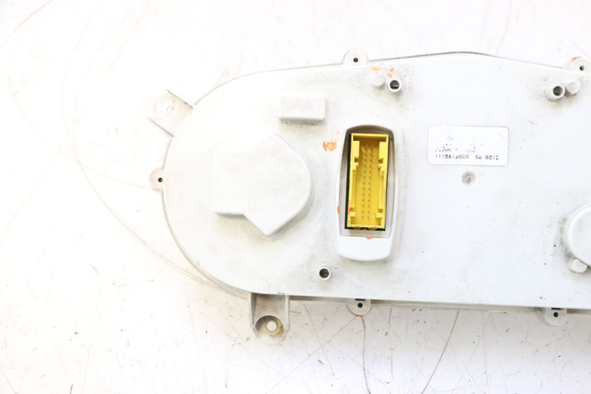 photo de TACHOMETER PEUGEOT SATELIS 125 (2006 - 2009) - Kennzeichnungen und Originalreferenzen