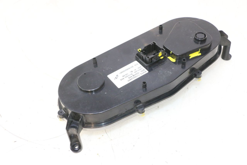 photo de TACHOMETER  PEUGEOT SATELIS 125 (2013 - 2018) - Hochauflösende Nahaufnahme