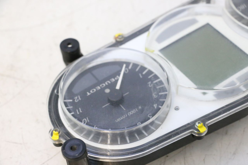 photo de TACHOMETER  PEUGEOT SATELIS 125 (2013 - 2018) - Geprüftes Gebrauchtteil