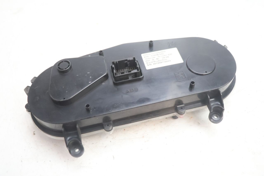 photo de TACHOMETER  PEUGEOT SATELIS 125 (2013 - 2018) - Weitere Ansicht des Artikels