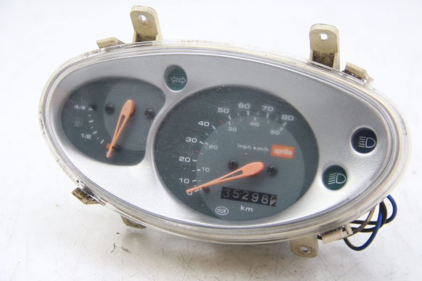 photo de TACHOMETER APRILIA SCARABEO 4T 50 (2009 - 2017) - Hauptansicht