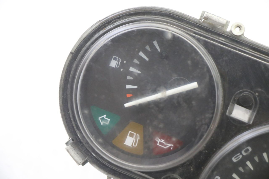 photo de TACHOMETER  APRILIA SCARABEO GT TOURING 125 (1999 - 2005) - Detailansicht des Bauteils