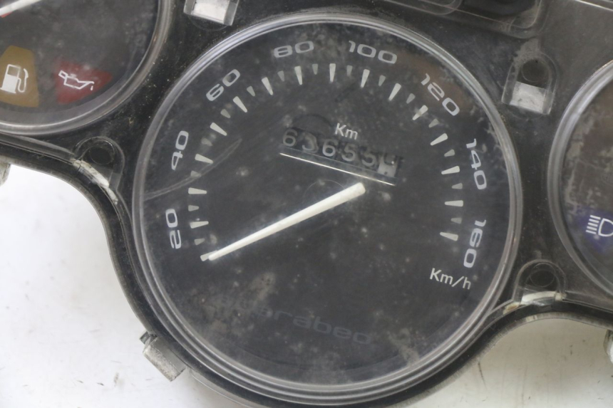 photo de TACHOMETER  APRILIA SCARABEO GT TOURING 125 (1999 - 2005) - Zoom auf Gebrauchszustand