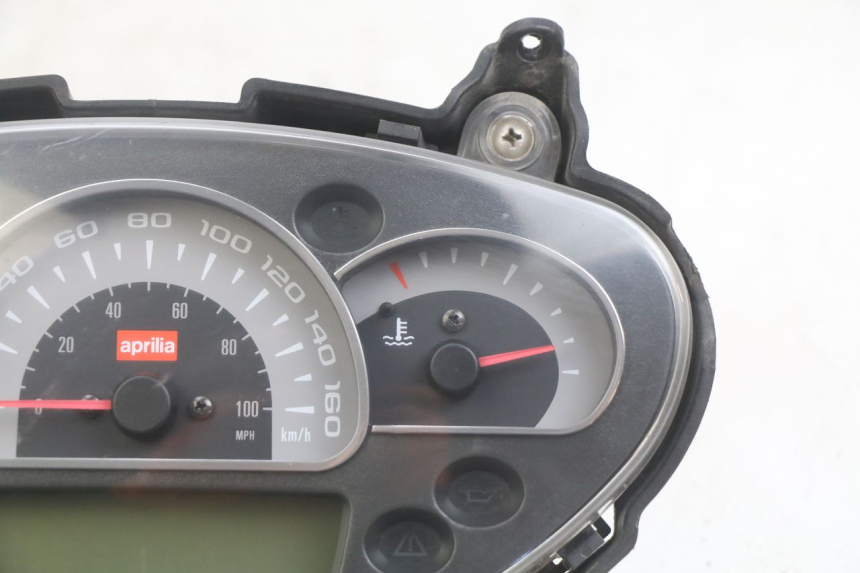 photo de TACHOMETER APRILIA SCARABEO LIGHT 125 (2007 - 2011) - Kennzeichnungen und Originalreferenzen