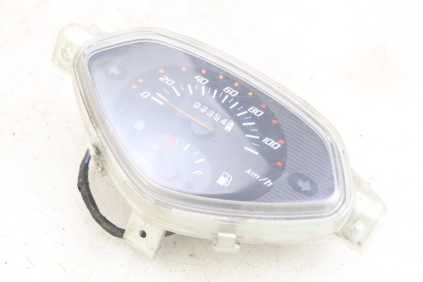 photo de TACHOMETER HONDA SCV LEAD 100 (2003 - 2007) - Geprüftes Gebrauchtteil