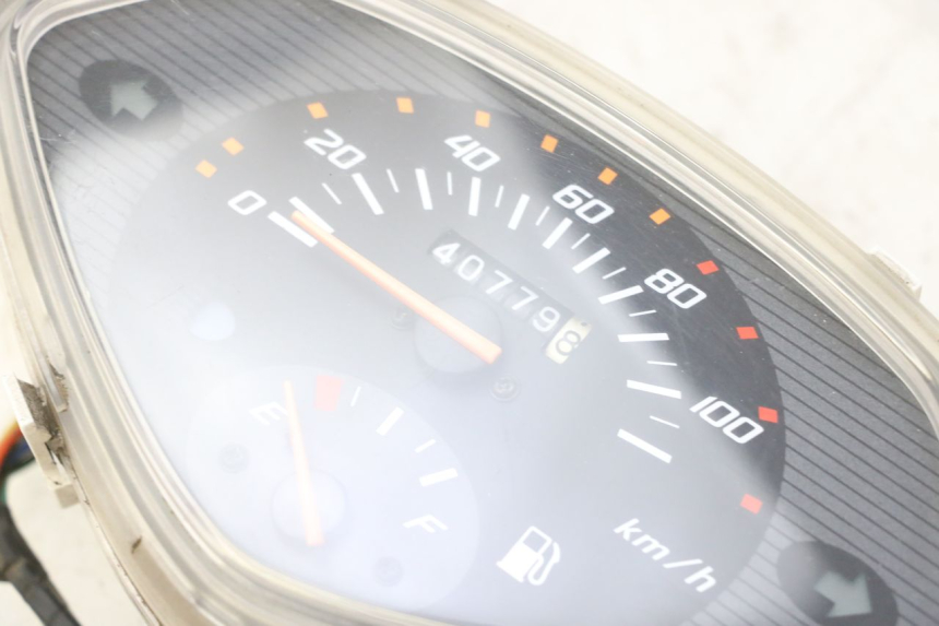 photo de TACHOMETER HONDA SCV LEAD 100 (2003 - 2007) - Geprüftes Gebrauchtteil