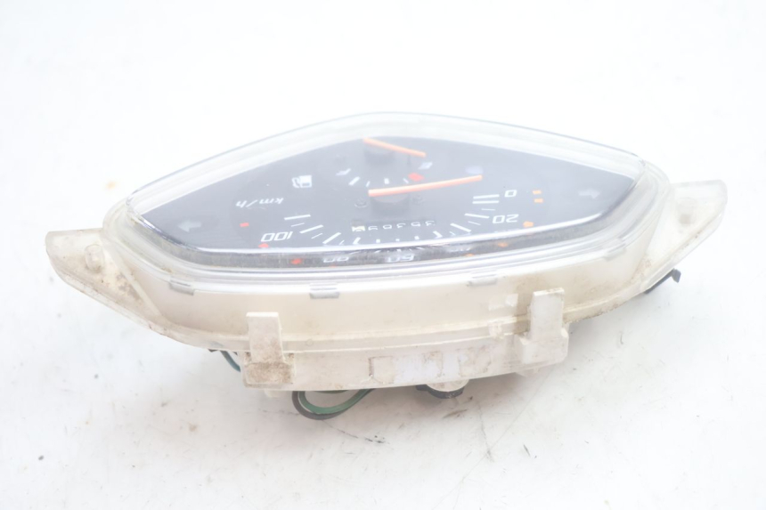 photo de TACHOMETER HONDA SCV LEAD 100 (2003 - 2007) - Technische Nahaufnahme