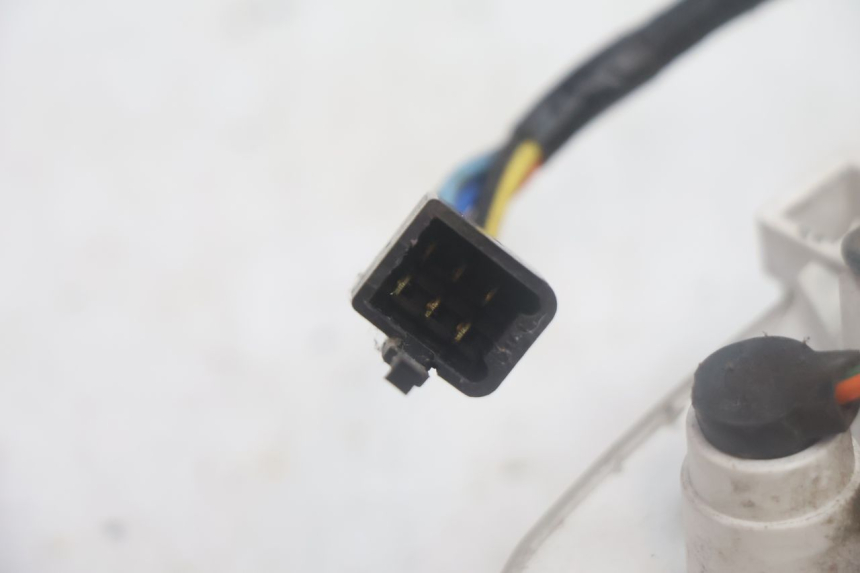 photo de TACHOMETER HONDA SCV LEAD 100 (2003 - 2007) - Oberflächenzustand und Material