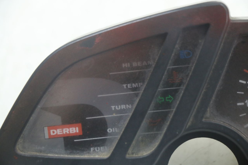 photo de TACHOMETER DERBI SENDA SM X-TREME 50 (2006 - 2010) - Detailansicht des Bauteils