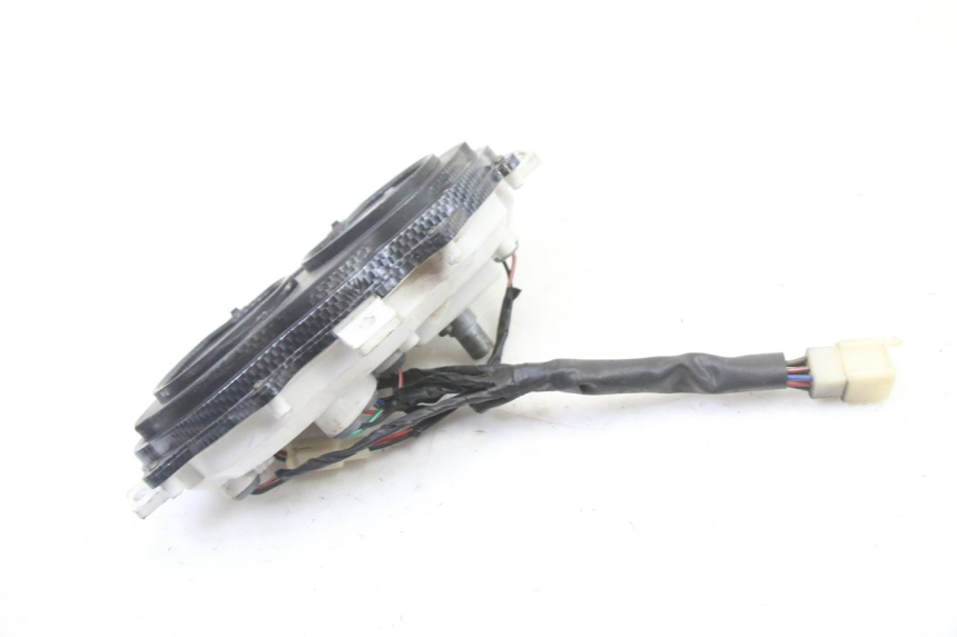 photo de TACHOMETER  KSR SIRION 4T 50 (2018 - 2025) - Oberflächenzustand und Material