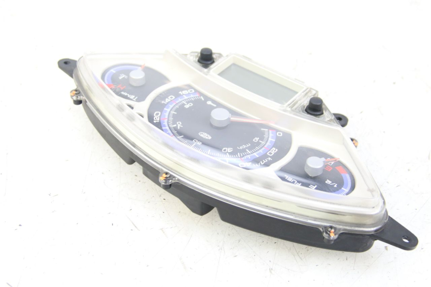 photo de TACHOMETER  MBK SKYCRUISER 125 (2006 - 2009) - Details der Befestigungspunkte