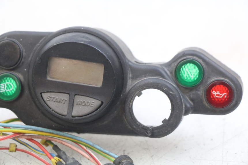 photo de TACHOMETER  GAS-GAS SM ROOKIE 50 (2001 - 2005) - Oberflächenzustand und Material