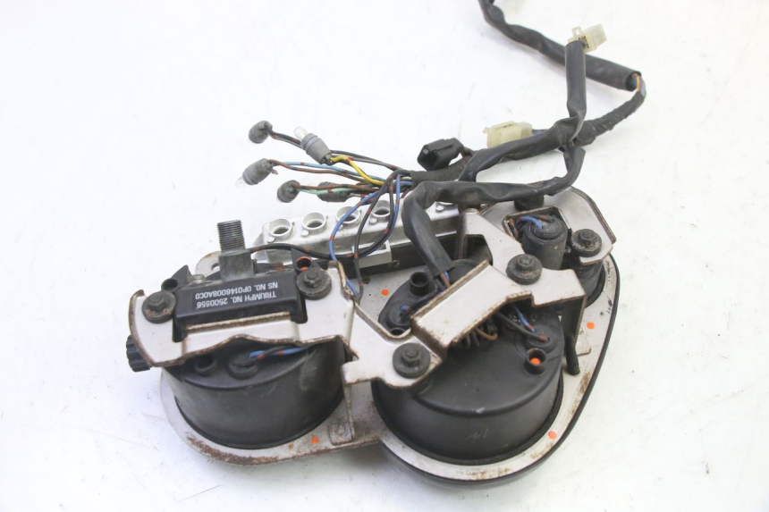 photo de TACHOMETER  TRIUMPH SPRINT 900 (1995 - 1998) - Geprüftes Gebrauchtteil