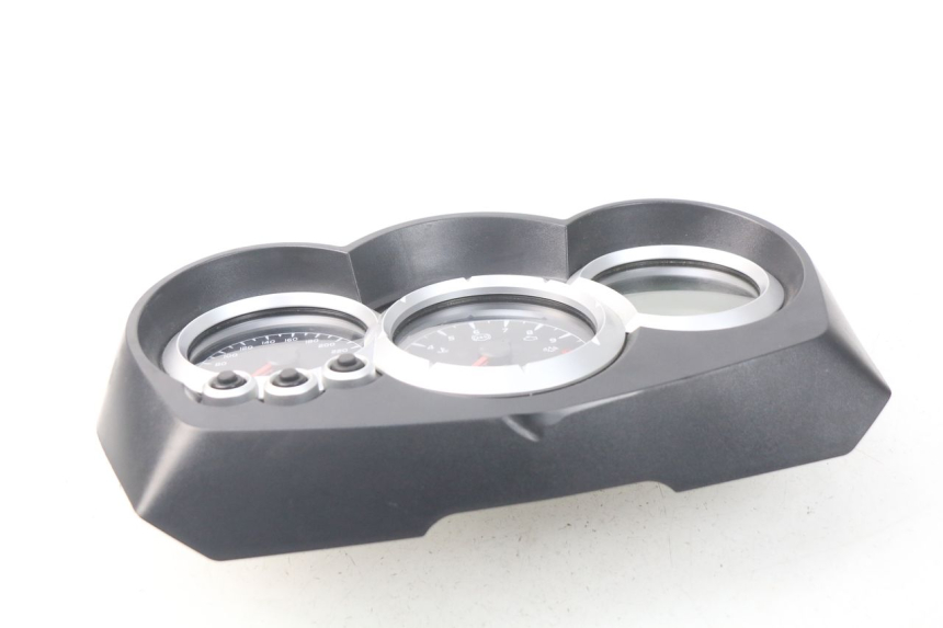 photo de TACHOMETER  TRIUMPH SPRINT ST ABS 1050 (2005 - 2007) - Weitere Ansicht des Artikels