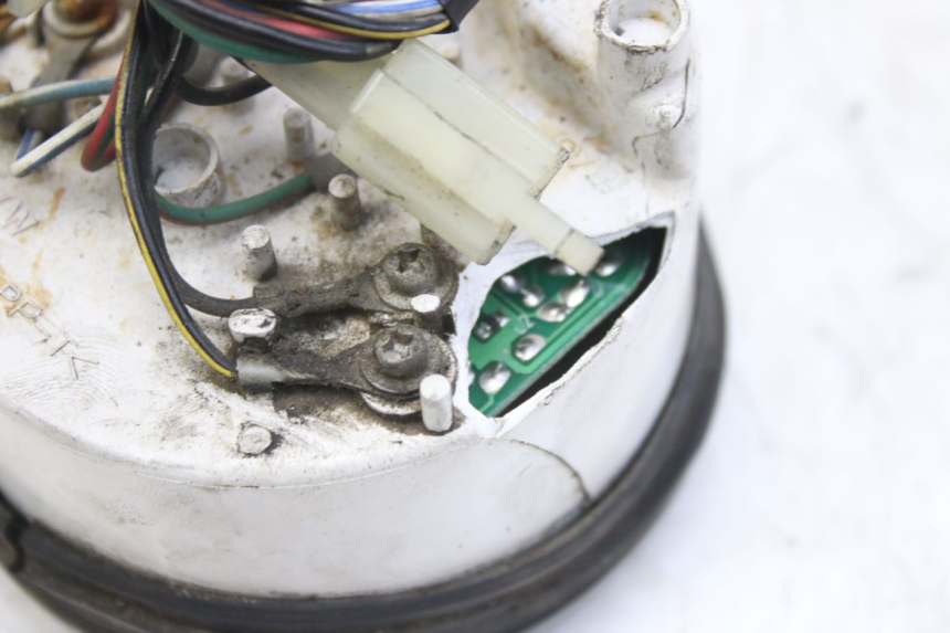 photo de TACHOMETER TRIUMPH SPRINT ST 955 (1999 - 2001) - Alternative Perspektive