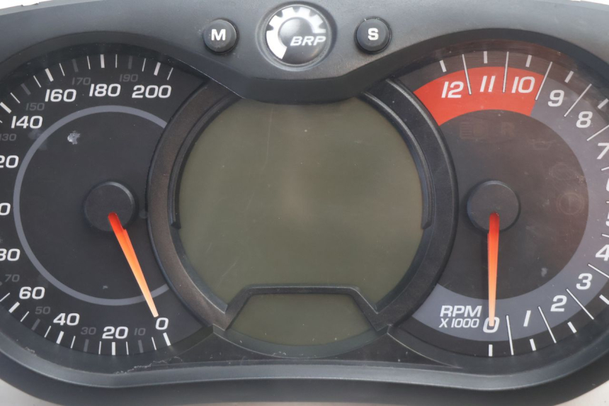 photo de TACHOMETER  CAN-AM SPYDER RS 1000 (2008 - 2012) - Zoom auf Gebrauchszustand