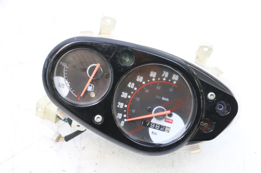 photo de TACHOMETER  APRILIA SR MOTARD 50 (2012 - 2018) - Hauptansicht