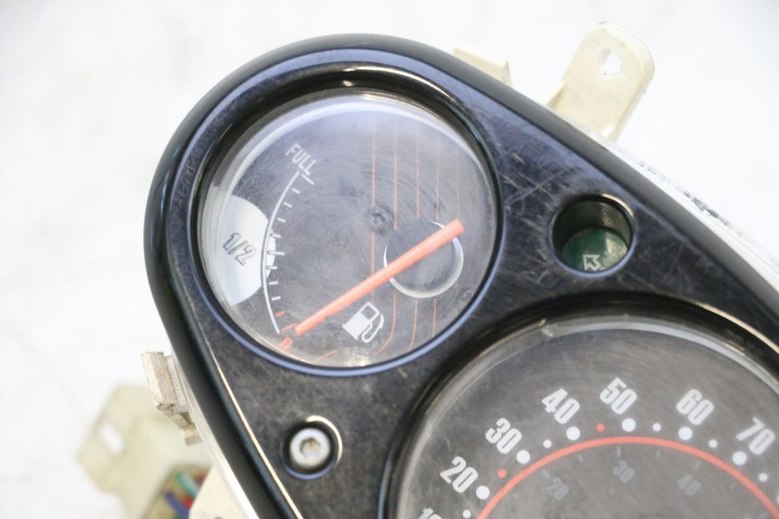 photo de TACHOMETER  APRILIA SR MOTARD 50 (2012 - 2018) - Alternative Perspektive