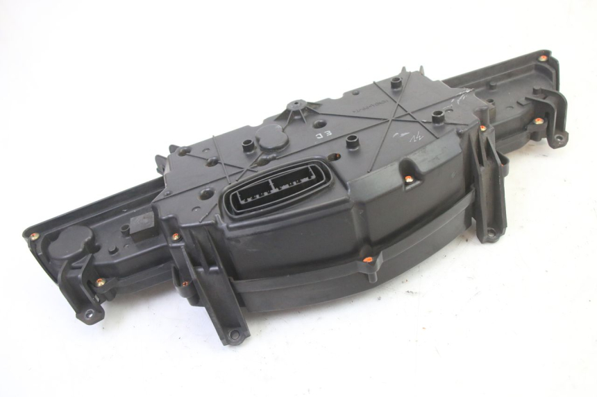 photo de TACHOMETER  HONDA ST PAN EUROPEAN 1300 (2002 - 2013) - Zoom auf Komponenten