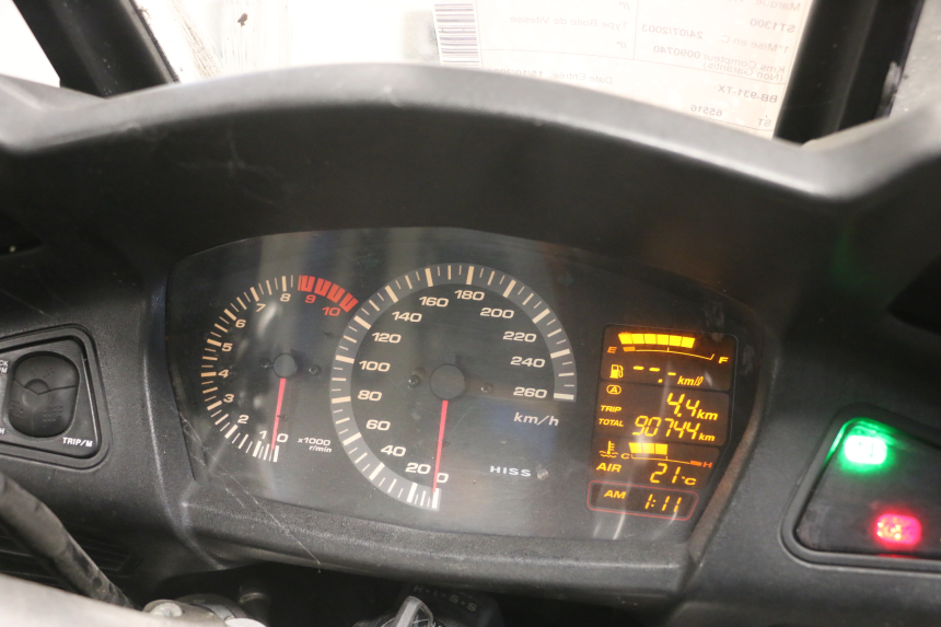 photo de TACHOMETER  HONDA ST PAN EUROPEAN 1300 (2002 - 2013) - Zoom auf Gebrauchszustand