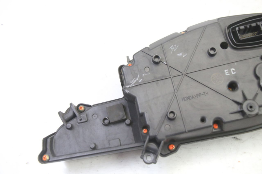 photo de TACHOMETER  HONDA ST PAN EUROPEAN 1300 (2002 - 2013) - Kennzeichnungen und Originalreferenzen