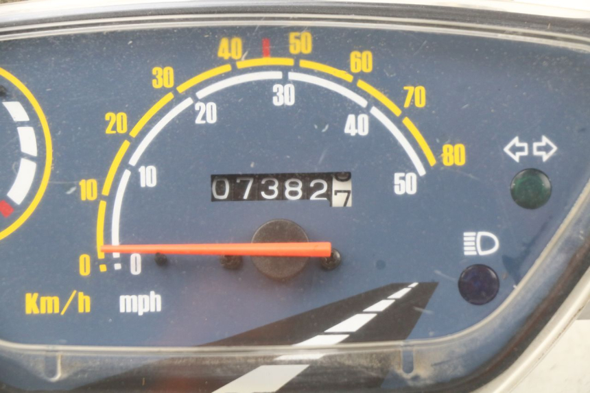 photo de TACHOMETER  FYM STRADA 50 (2007 - 2014) - Weitere Ansicht des Artikels