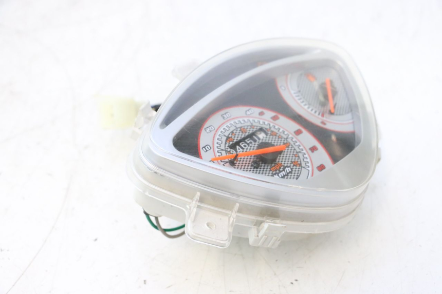 photo de TACHOMETER  VASTRO STREET S 50 (2016 - 2021) - Technische Nahaufnahme