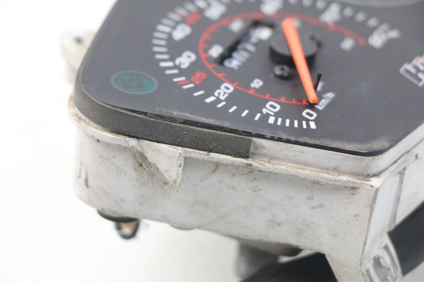 photo de TACHOMETER  PEUGEOT STREETZONE 2T 50 (2014 - 2019) - Geprüftes Gebrauchtteil