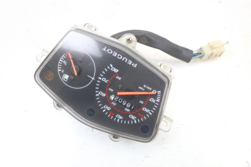 photo de TACHOMETER  PEUGEOT STREETZONE 4T 50 (2018 - 2023) - Technische Nahaufnahme