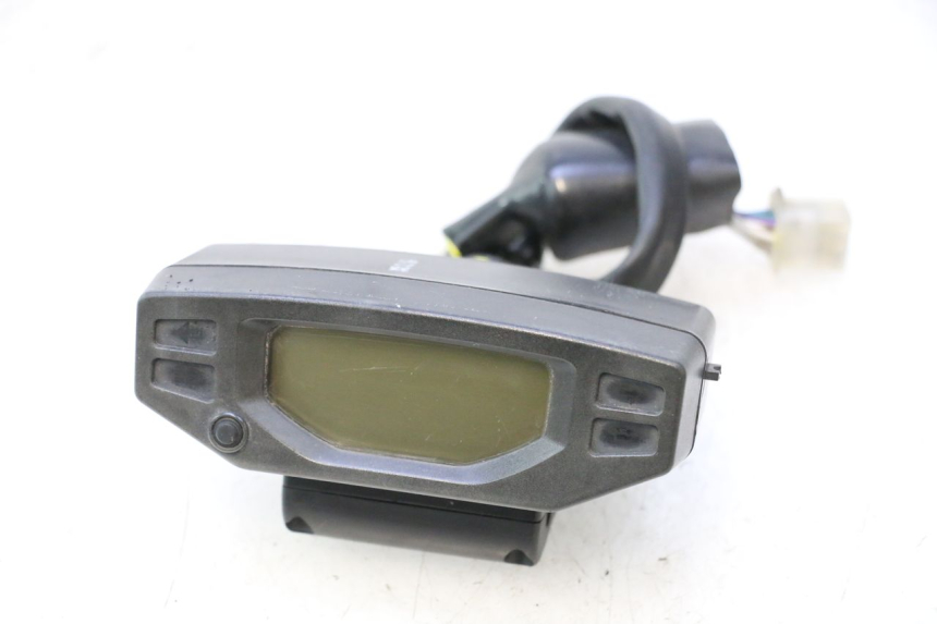 photo de TACHOMETER  PEUGEOT STREETZONE NAKED 2T 50 (2014 - 2018) - Weitere Ansicht des Artikels