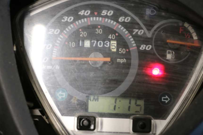 photo de TACHOMETER  KYMCO SUPER 8 2T 50 (2007 - 2013) - Detailansicht des Bauteils