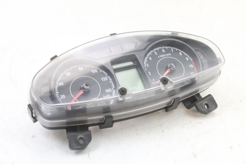 photo de TACHOMETER  SUZUKI BURGMAN 125 (2018 - 2021) - Gesamtansicht des Produkts