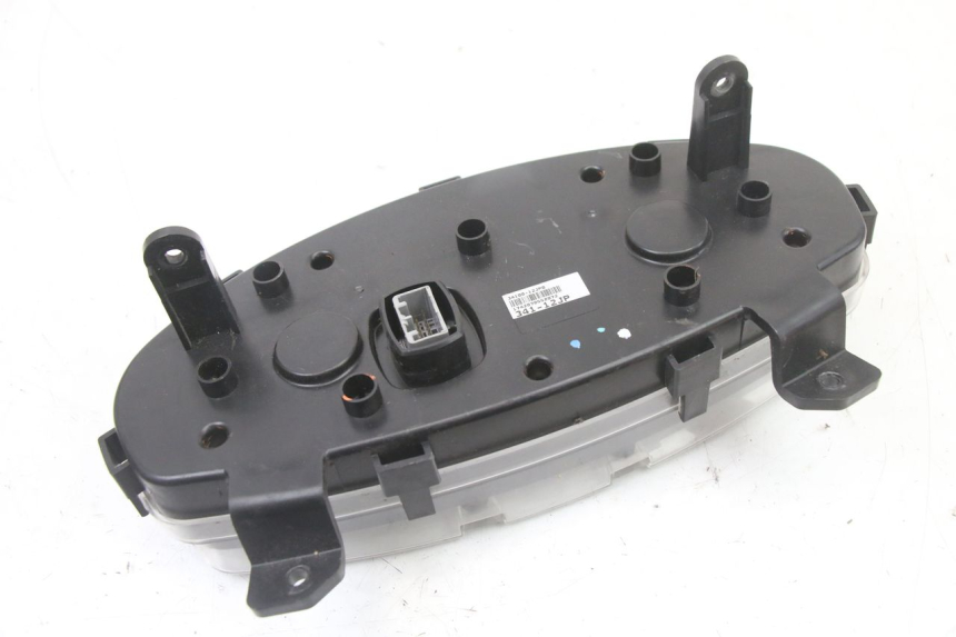 photo de TACHOMETER  SUZUKI BURGMAN 125 (2018 - 2021) - Oberflächenzustand und Material