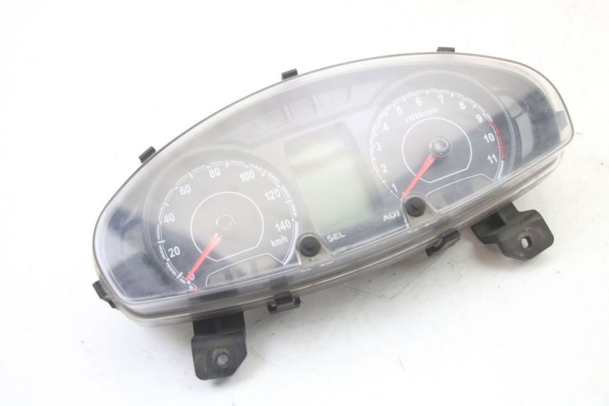 photo de TACHOMETER  SUZUKI BURGMAN 125 (2015 - 2017) - Alternative Perspektive