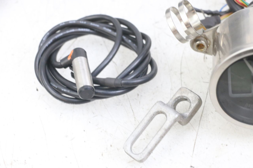 photo de TACHOMETER SUZUKI SV N 650 (1999 - 2002) - Hauptansicht