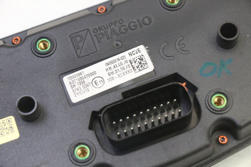 photo de TACHOMETER APRILIA SXR 50 (2021 - 2023) - Details der Befestigungspunkte
